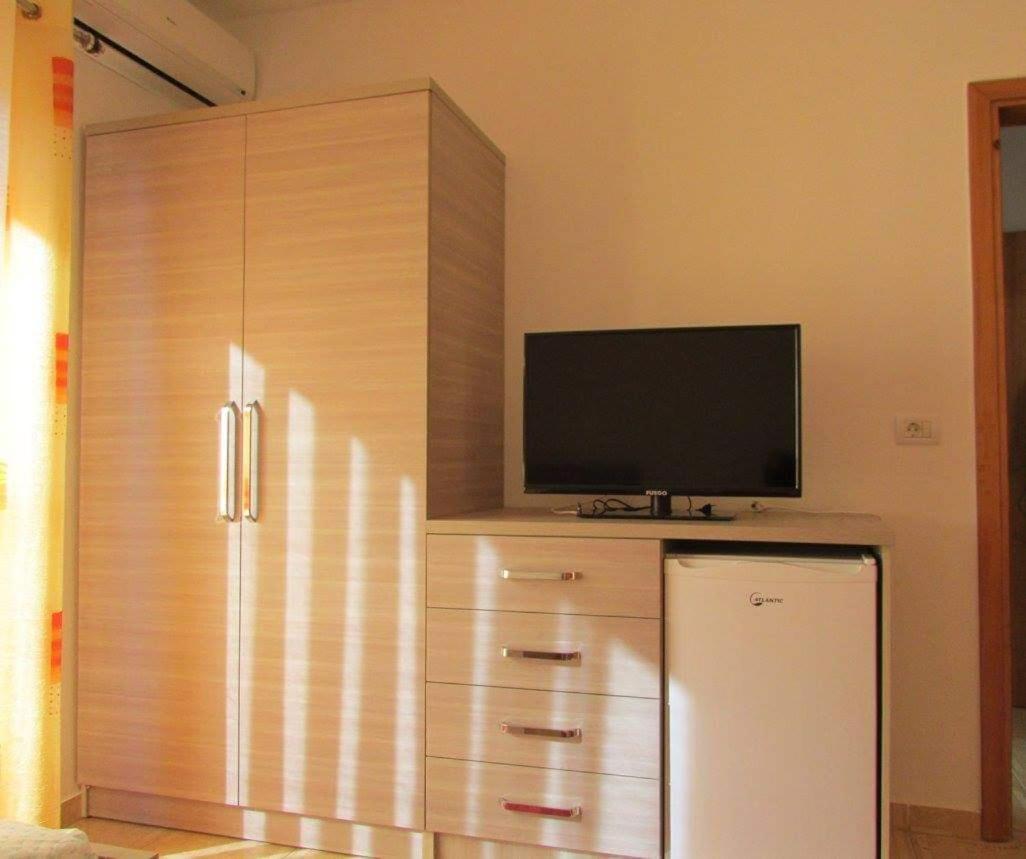 Vila Ahmeti Sarande Ngoại thất bức ảnh